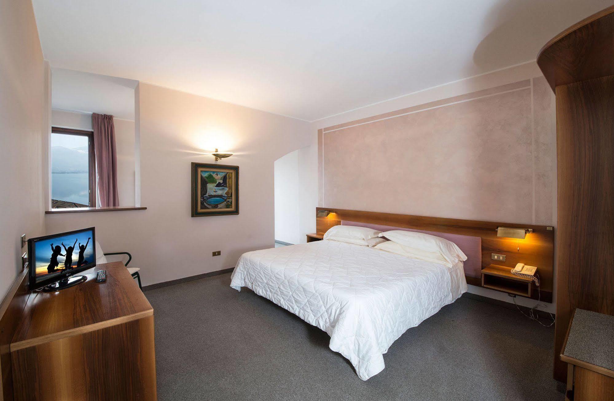 Albergo Moderno Lovere Dış mekan fotoğraf